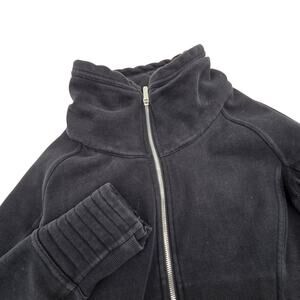 Lululemon Radiant Jacket II Night Diver Size 6 Slim Fit Ribbed Sides Full Zip